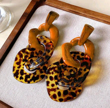 Load image into Gallery viewer, Sasha Dangle Earrings