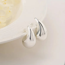 Carregar imagem no visualizador da galeria, Luxe Drop Stud Earrings