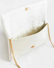 Charger l&#39;image dans la galerie, Happily Ever After Beaded Clutch
