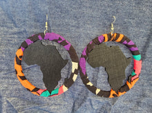 Load image into Gallery viewer, Wrapped Africa Dangle Earrings