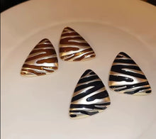 Load image into Gallery viewer, Avant Safari Stud Earrings