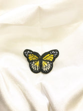 Cargar imagen en el visor de la galería, Little Butterfly Patch