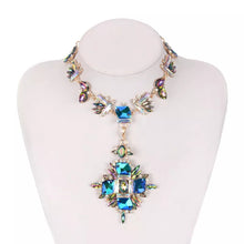 Cargar imagen en el visor de la galería, Crown Jewels Necklace