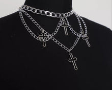 Load image into Gallery viewer, Criss Crossed Layered Necklace