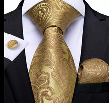 Load image into Gallery viewer, Classic Man Tie Set