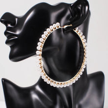 Load image into Gallery viewer, Laila Pearl Hoop Earrings