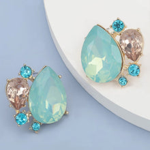将图片加载到图库查看器，Breakfast at Tiffany&#39;s Stud Earrings