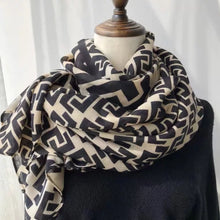 Load image into Gallery viewer, Le Couture Scarf