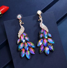 Indlæs billede til gallerivisning Peacock Dangle Earrings