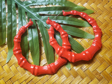 Carregar imagem no visualizador da galeria, Candy Land Bamboo Hoop Earrings