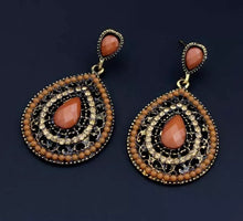 Load image into Gallery viewer, The Estate Dangle Earrings