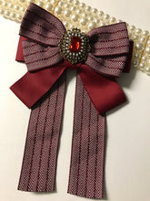 Load image into Gallery viewer, Tweed Please Brooch