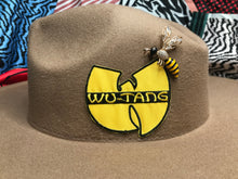 Cargar imagen en el visor de la galería, Wu-Tang Custom Fedora(Tan)